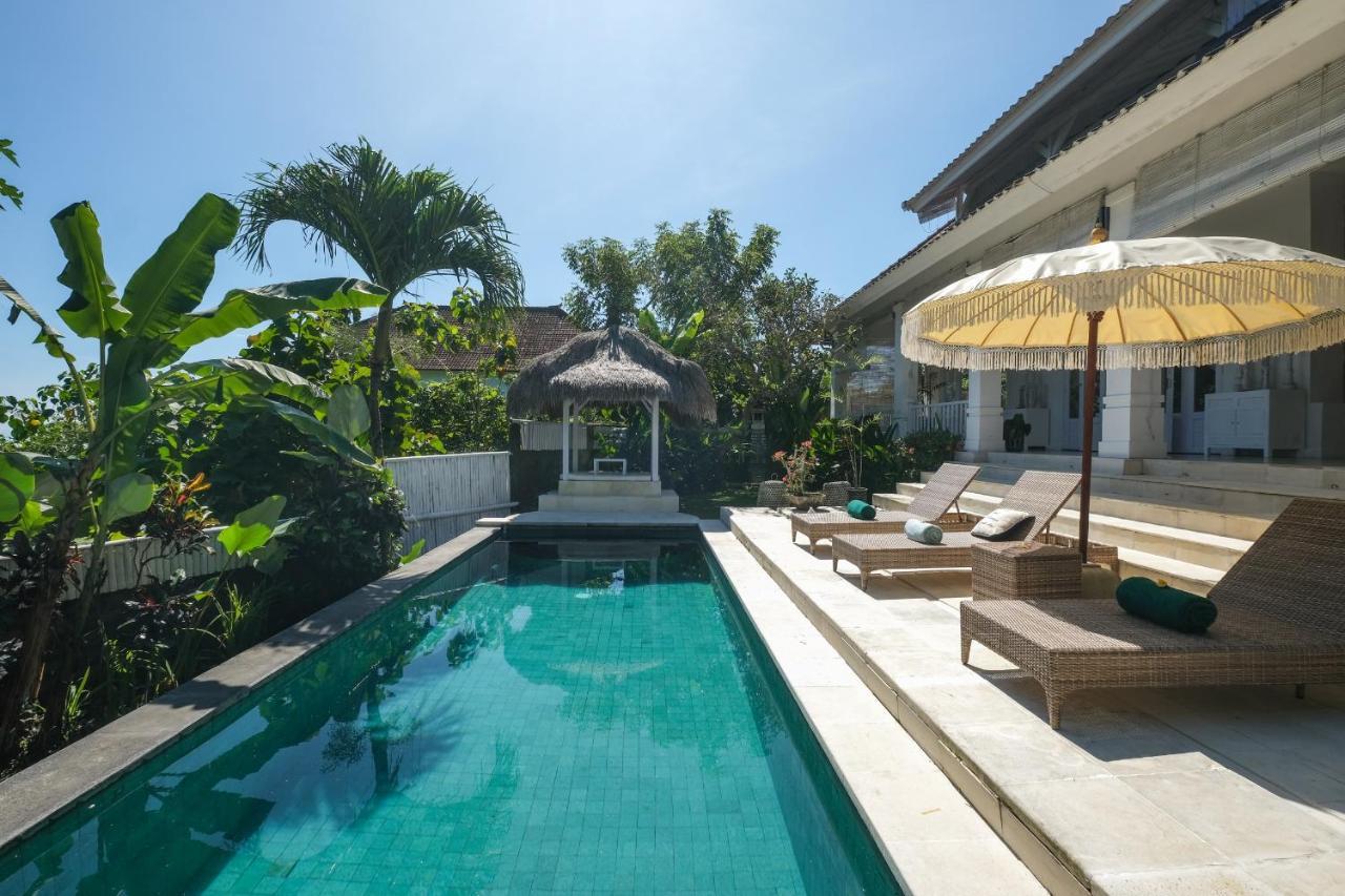 Villa Hally Bali Ungasan (Bali) Exterior photo